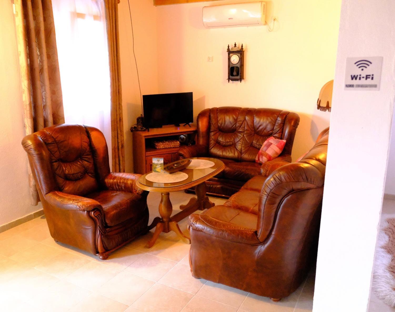 Sunlight Cottage Maya เวียร์ปาซาร์ ภายนอก รูปภาพ
